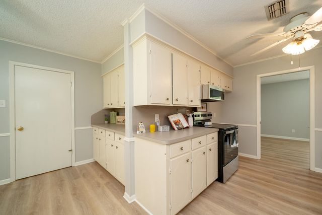 115 Tiffany St, Longview, TX 75605