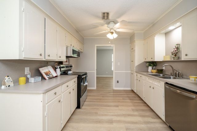 115 Tiffany St, Longview, TX 75605