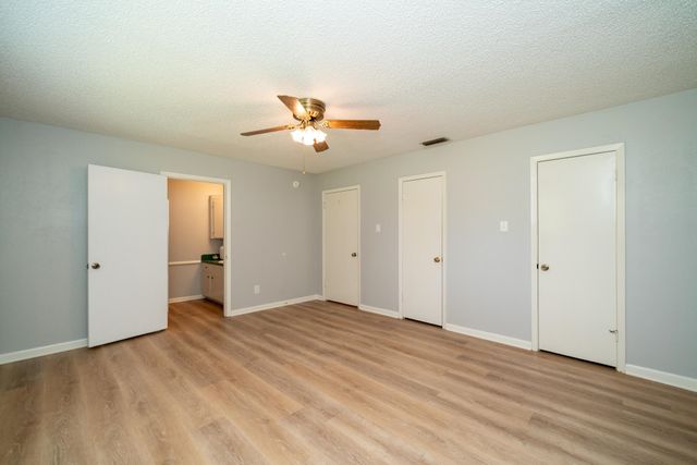 115 Tiffany St, Longview, TX 75605