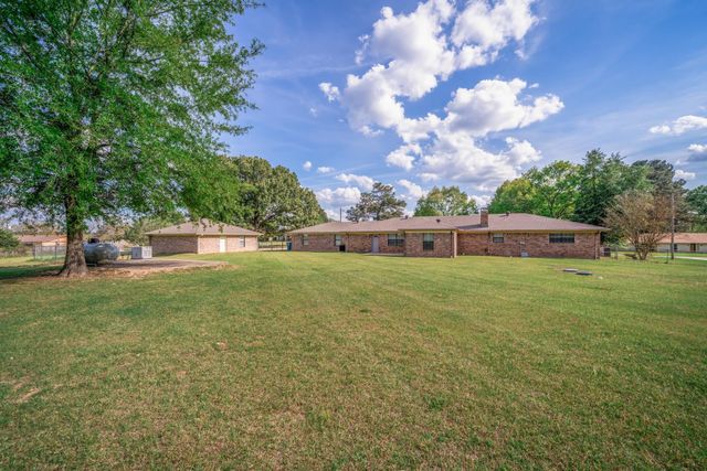 115 Tiffany St, Longview, TX 75605