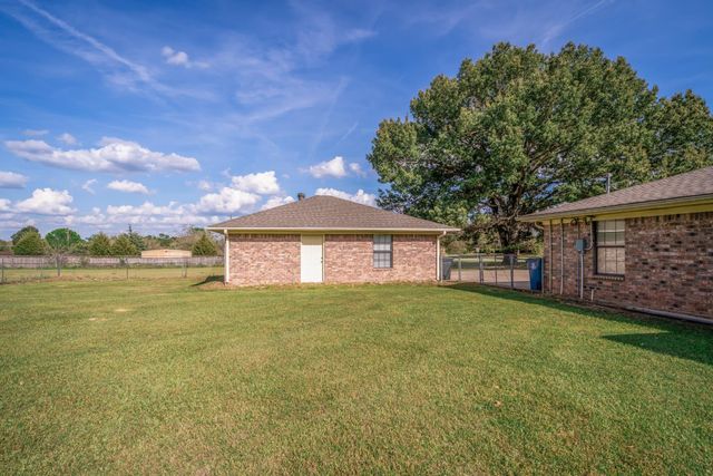 115 Tiffany St, Longview, TX 75605