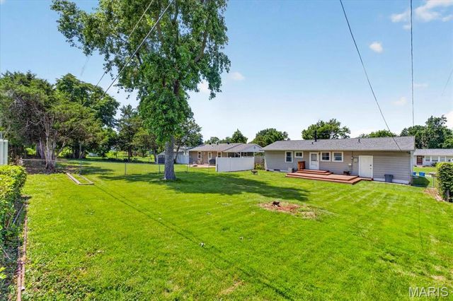 11376 Revere Lane, St Louis, MO 63128