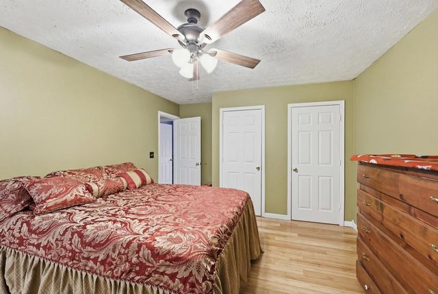 1346 Oakland Lane, Harrodsburg, KY 40330