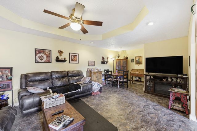 1346 Oakland Lane, Harrodsburg, KY 40330