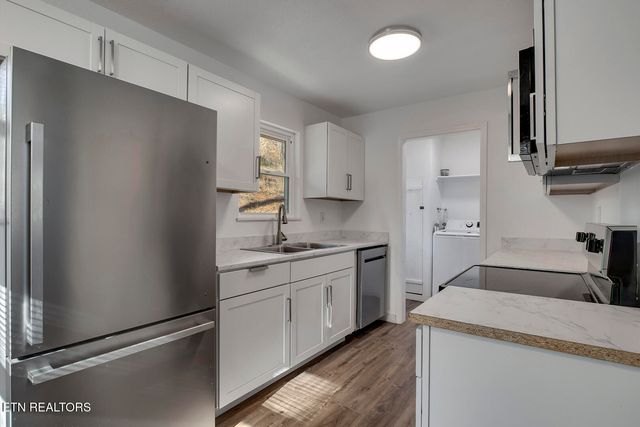 2382 Highway 39E, Englewood, TN 37329