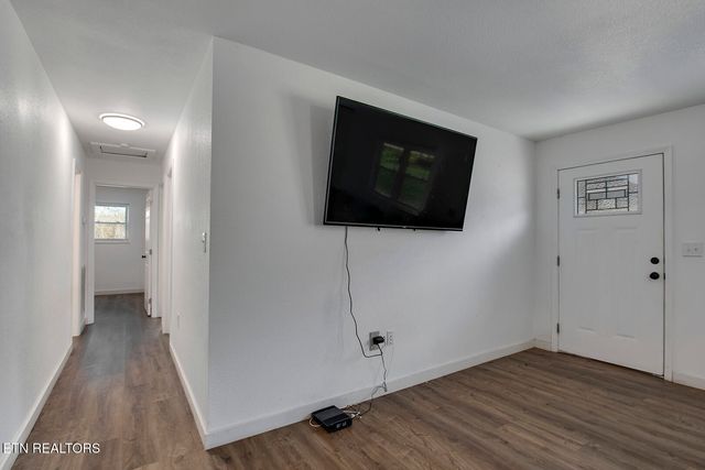 2382 Highway 39E, Englewood, TN 37329