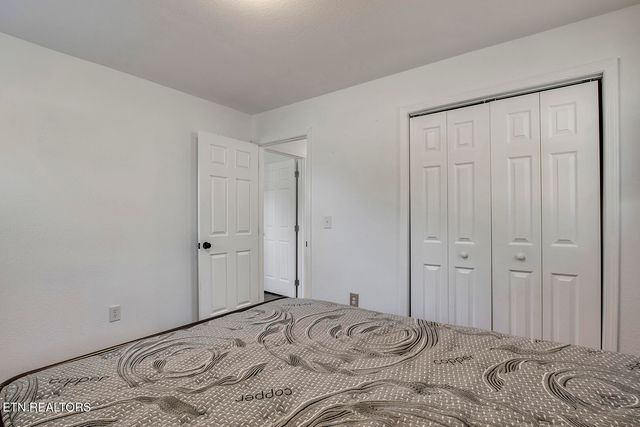 2382 Highway 39E, Englewood, TN 37329