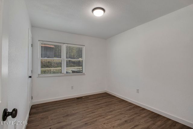 2382 Highway 39E, Englewood, TN 37329