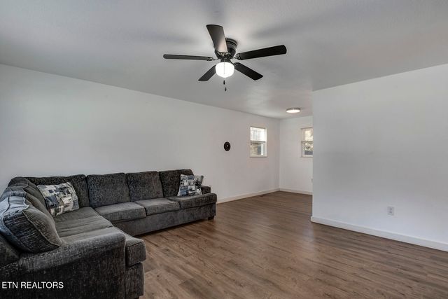 2382 Highway 39E, Englewood, TN 37329