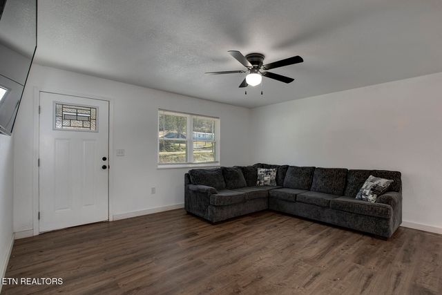 2382 Highway 39E, Englewood, TN 37329