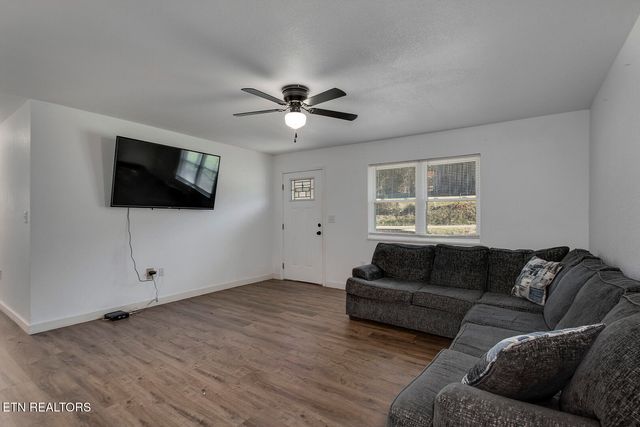 2382 Highway 39E, Englewood, TN 37329