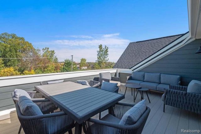 42830 Atwood Avenue, Novi, MI 48375