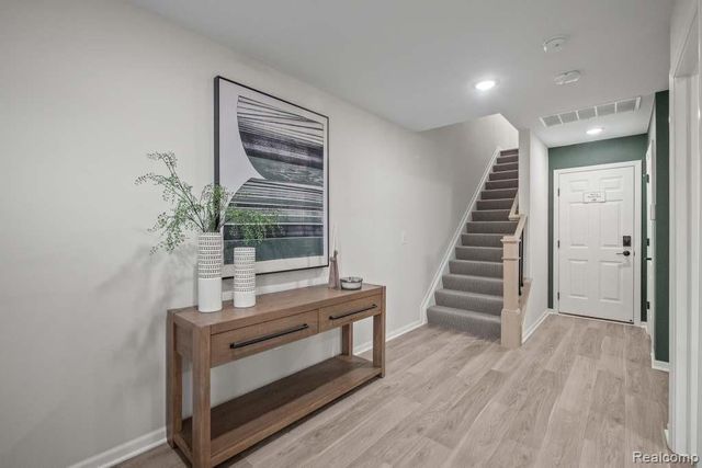 42830 Atwood Avenue, Novi, MI 48375