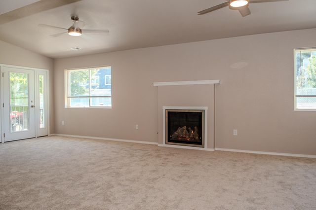 1010 S Houk Rd, Spokane Valley, WA 99216