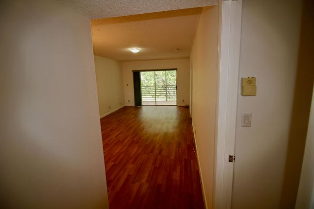 8405 NW 61st Street D305, Tamarac, FL 33321