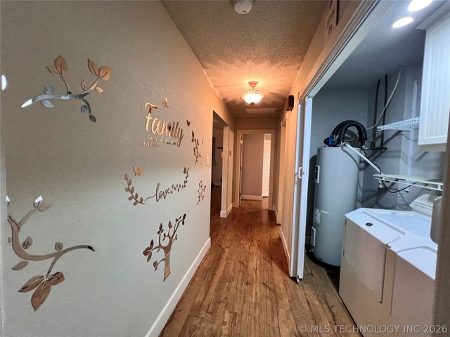 11782 Oak Ridge Street, Kingston, OK 73439