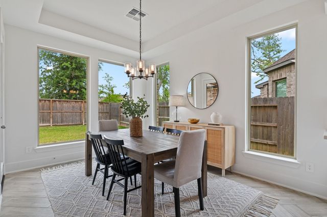 914 Sendero Trail, Conroe, TX 77304