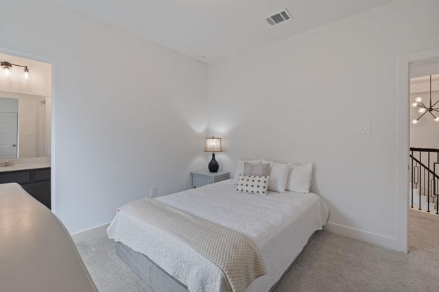 914 Sendero Trail, Conroe, TX 77304