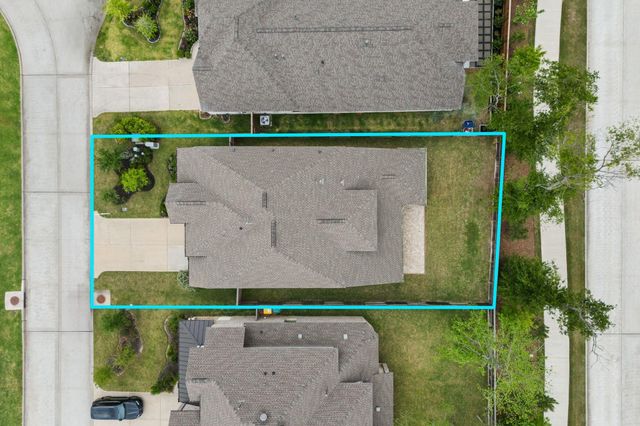 914 Sendero Trail, Conroe, TX 77304