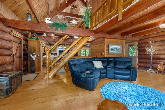 11301 108th Street Se, Bowne Twp, MI 49325