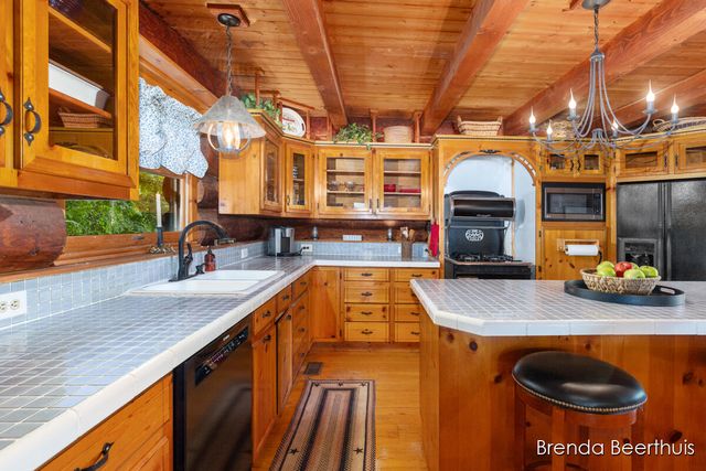 11301 108th Street Se, Bowne Twp, MI 49325