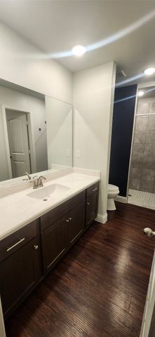 104 Arrowhead Drive, Sanger, TX 76266