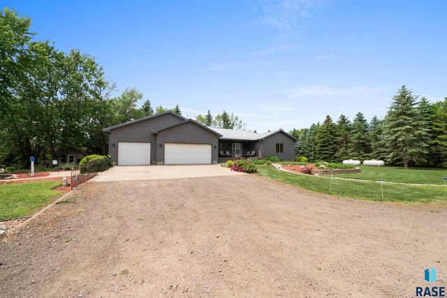 47027 272ND St Street, Tea, SD 57064