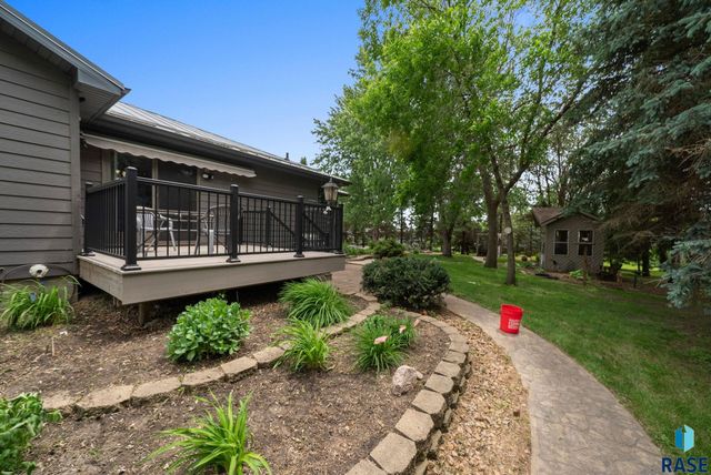 47027 272ND St Street, Tea, SD 57064