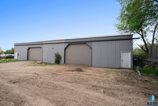 47027 272ND St Street, Tea, SD 57064