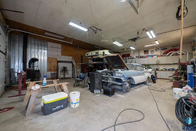 47027 272ND St Street, Tea, SD 57064