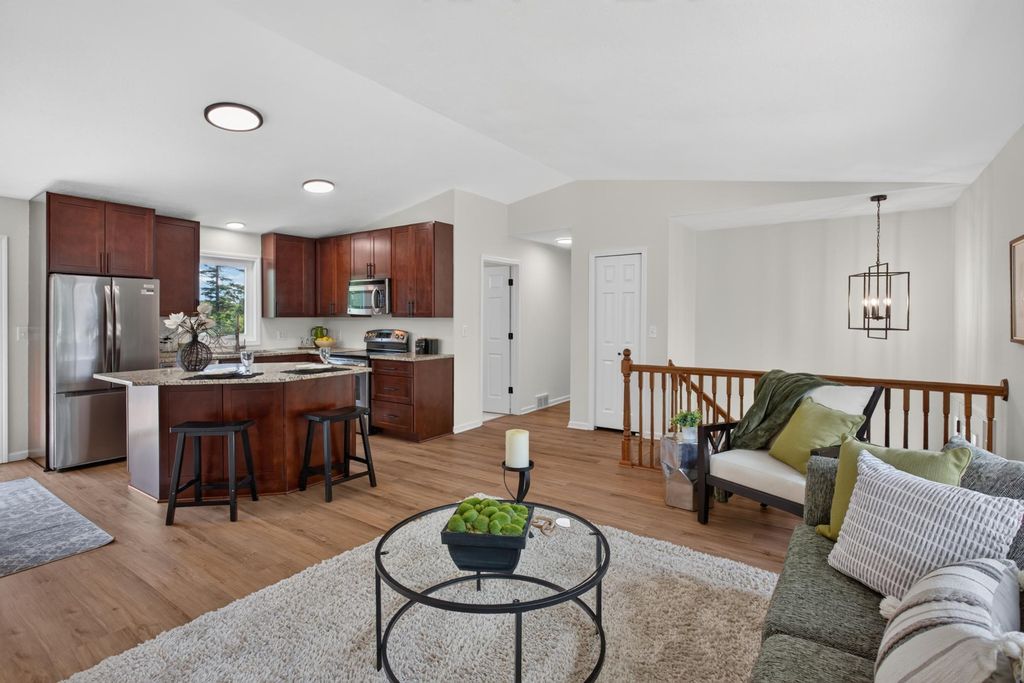 6266 Rivlyn Avenue NW, Anoka, MN 55303 — photo 3