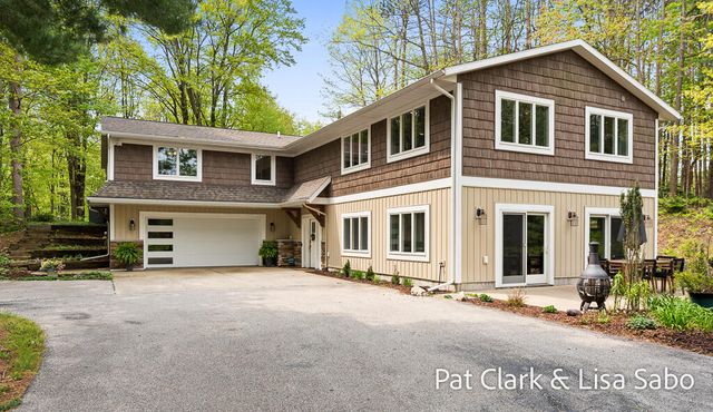 16580 Lake Michigan Drive, West Olive, MI 49460