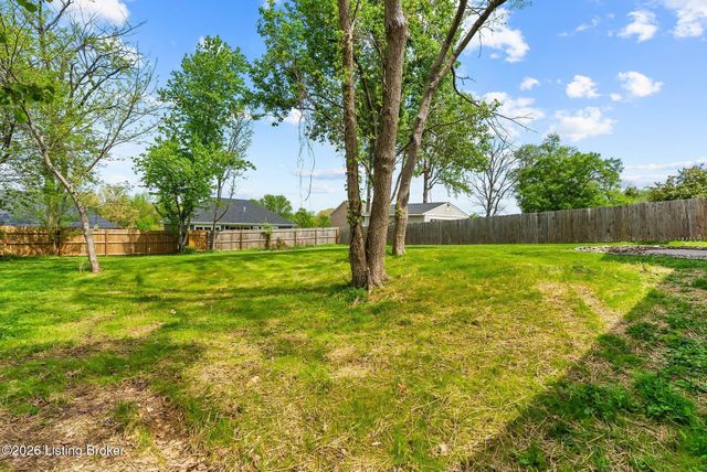 1415 Cedarbrook Rd, Goshen, KY 40026
