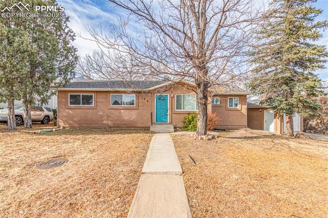 134 Clarksley Road, Manitou Springs, CO 80829