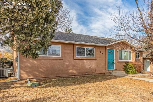 134 Clarksley Road, Manitou Springs, CO 80829