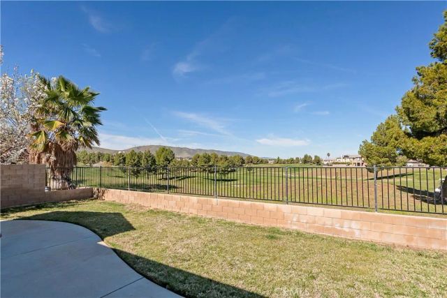 3607 Mountain Shadows Court, Palmdale, CA 93551