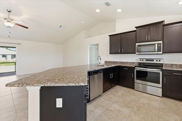 191 W PINE VALLEY LANE, Rotonda West, FL 33947