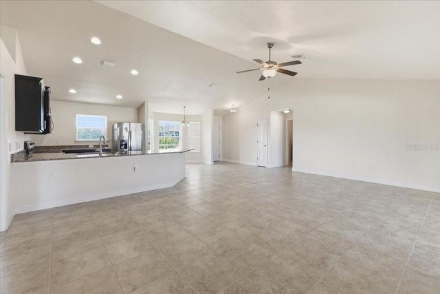 191 W PINE VALLEY LANE, Rotonda West, FL 33947