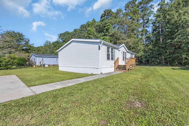 274 Saint Christopher Circle, Pawleys Island, SC 29585