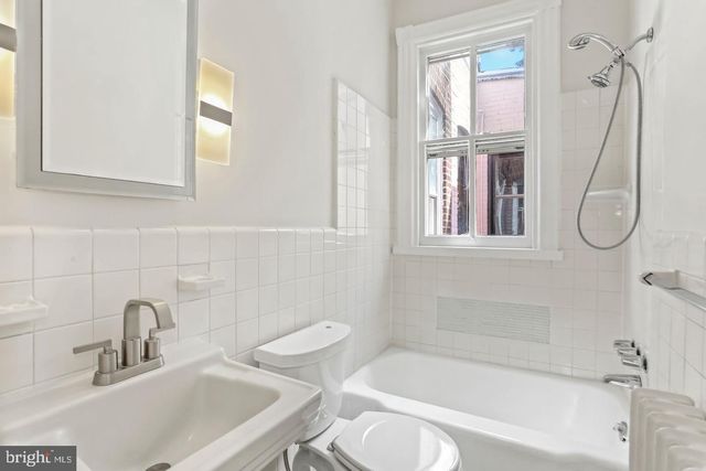 3286 N ST NW, Washington, DC 20007