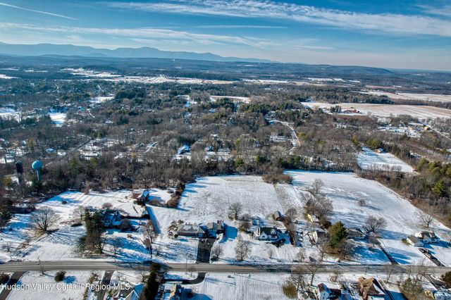 2221 New York 385, Athens, NY 12015