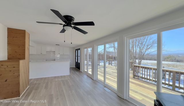 2221 New York 385, Athens, NY 12015