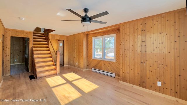 2221 New York 385, Athens, NY 12015