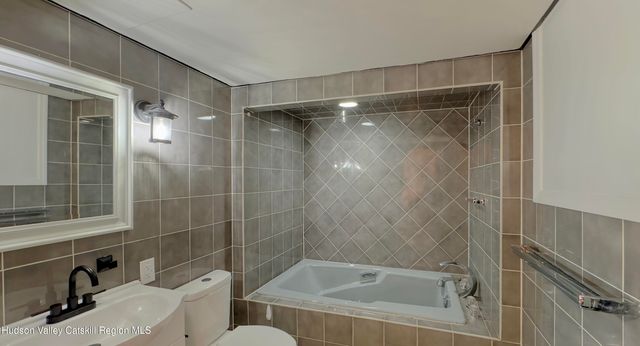 2221 New York 385, Athens, NY 12015