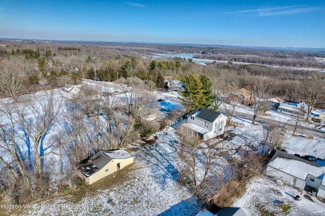 2221 New York 385, Athens, NY 12015