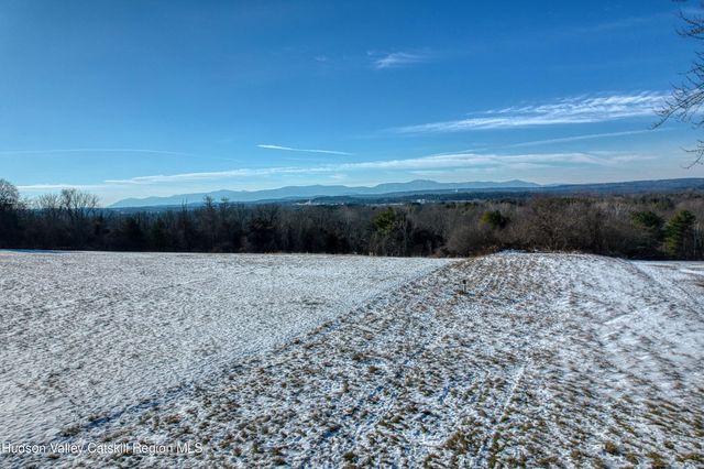 2221 New York 385, Athens, NY 12015