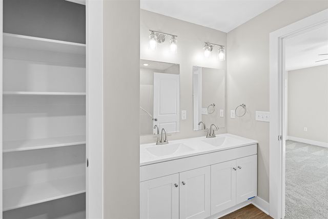 2724 Amelia Ln., Salina, KS 67401