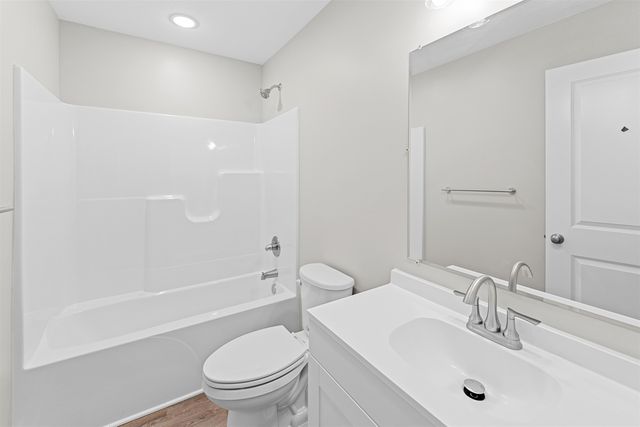 2724 Amelia Ln., Salina, KS 67401