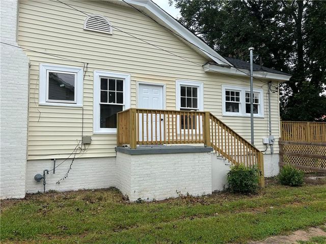 144 Marshall Street, Cedartown, GA 30125