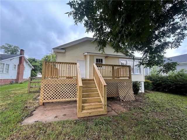144 Marshall Street, Cedartown, GA 30125